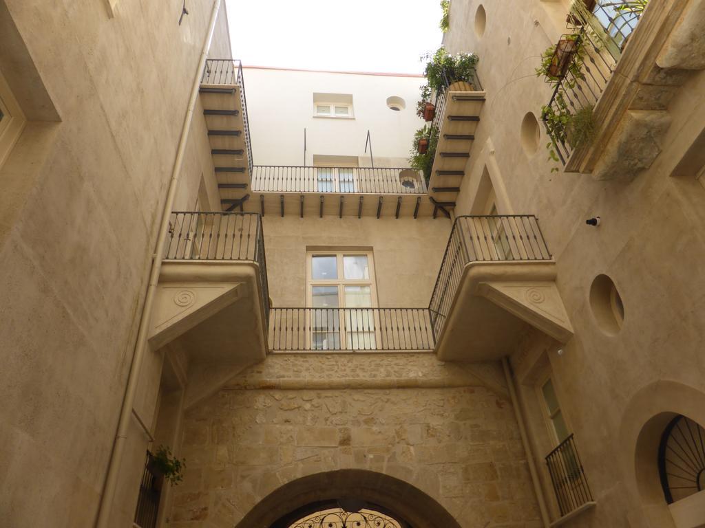 Appartamento In Palazzo Lampedusa Palermo Eksteriør bilde